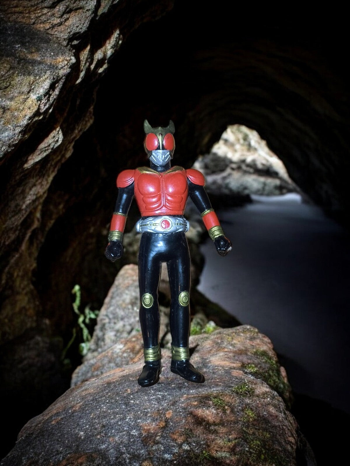Figurine Bandai Kamen Rider Kuuga vintage rouge noir ? Rare, authentique, Japon