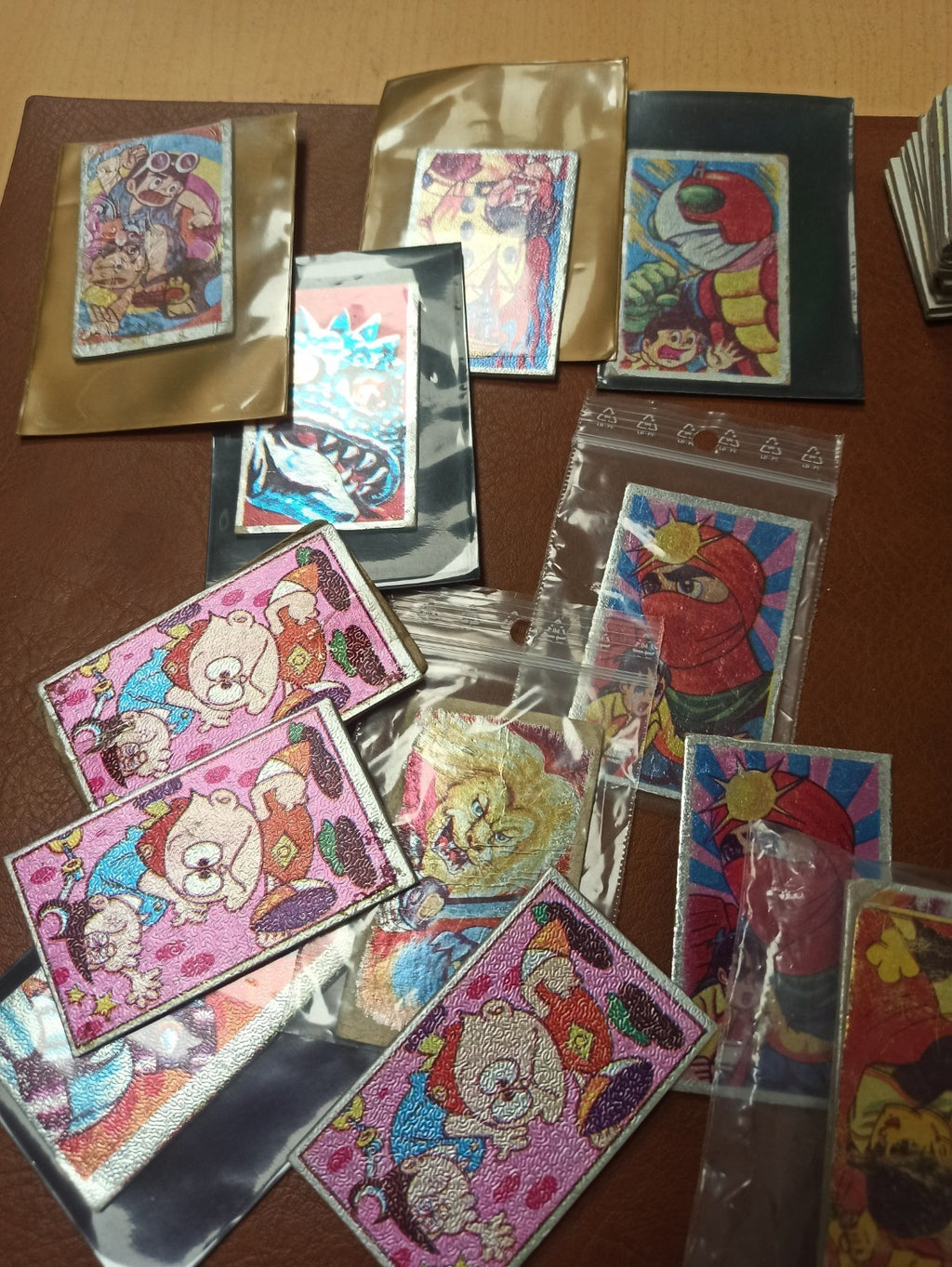 Lot Menko vintage Japon cartes illustrées foils, anime manga rétro