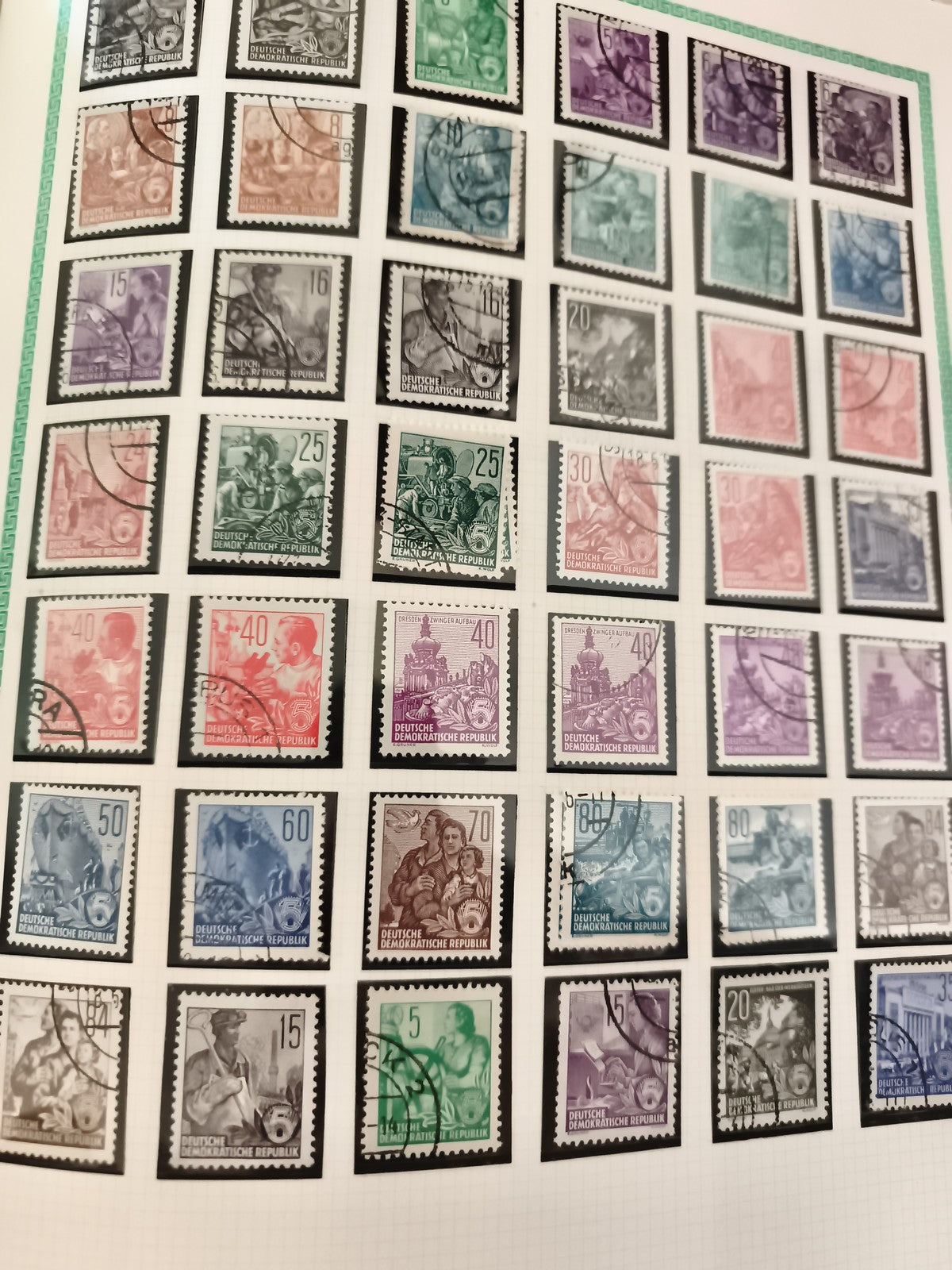 Timbres DDR oblitérés Allemagne de l'Est lot thématiques 1950s philatélie