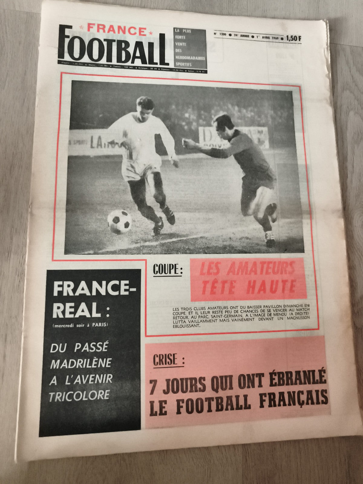 Journal ancien France Football avril 1969 vintage une Real Madrid Paris