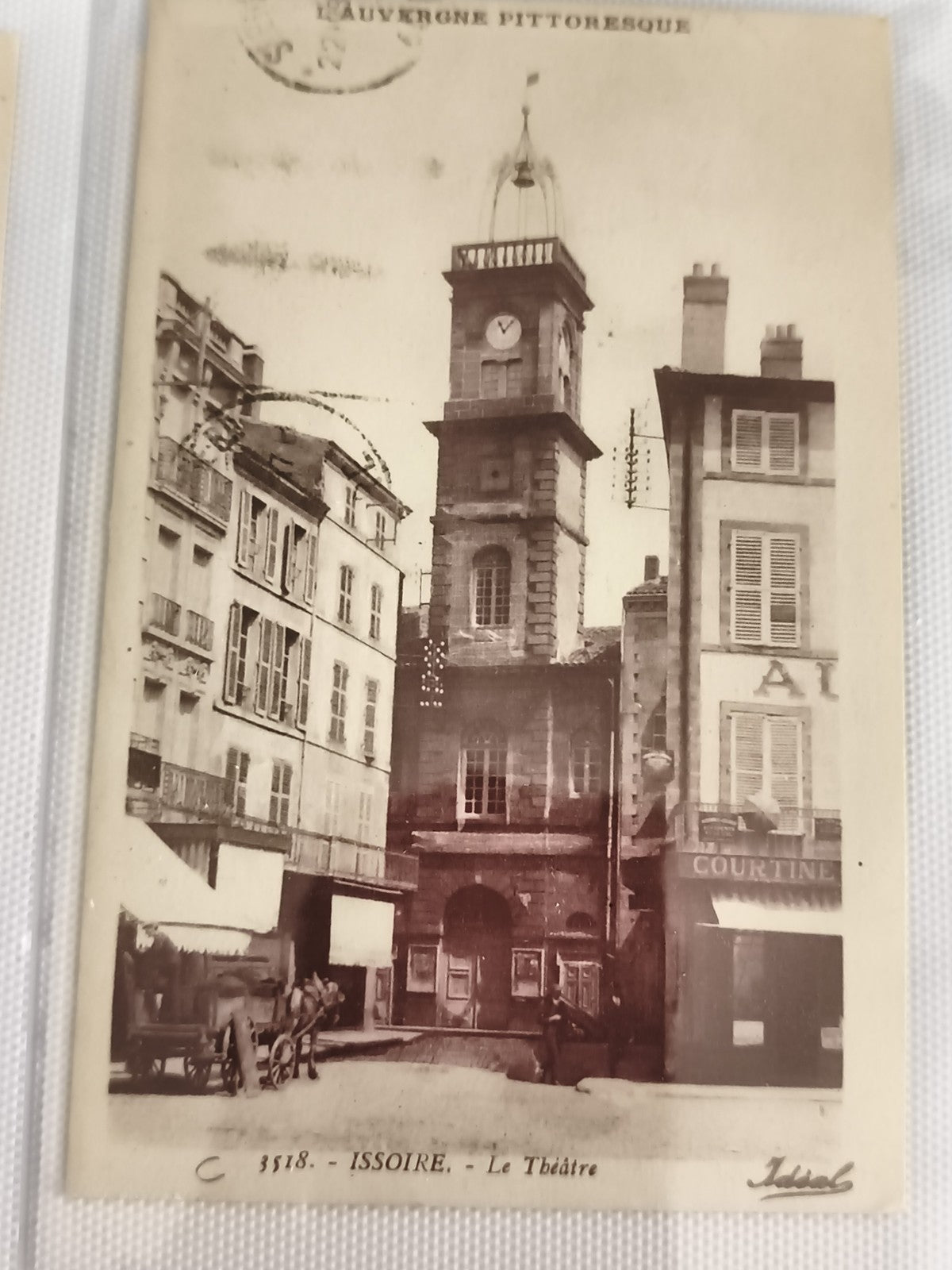 Carte postale ancienne CPA Issoire Le Théâtre Auvergne pittoresque