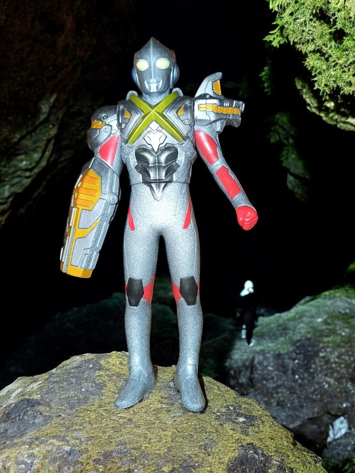 Figurine Ultraman Bandai Ultra Hero Series 500 gris et rouge articulée 15cm