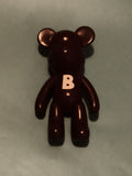 Figurine Bearbrick noire lettrage B design moderne jouet déco