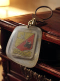 Porte-clés vintage publicitaire Camargue blason taureau translucide rétro