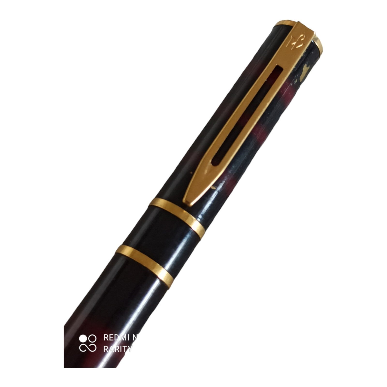 Stylo plume Waterman vintage, finition marbrée et attributs dorés