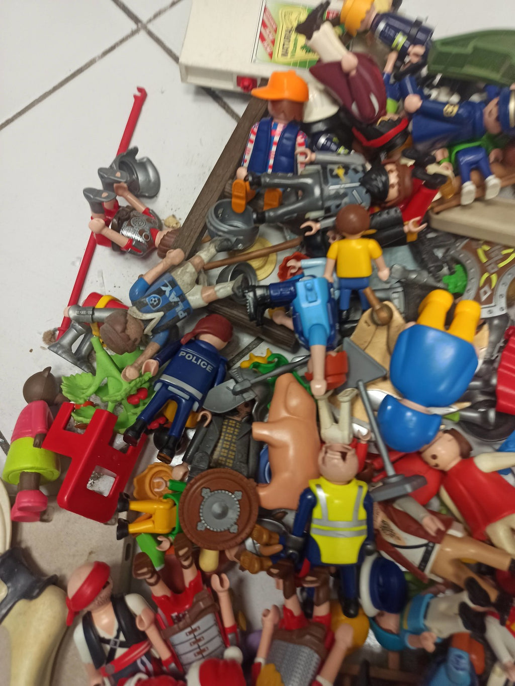 Vintage lot Playmobil ancien vrac figurines accessoires rétro collection enfant