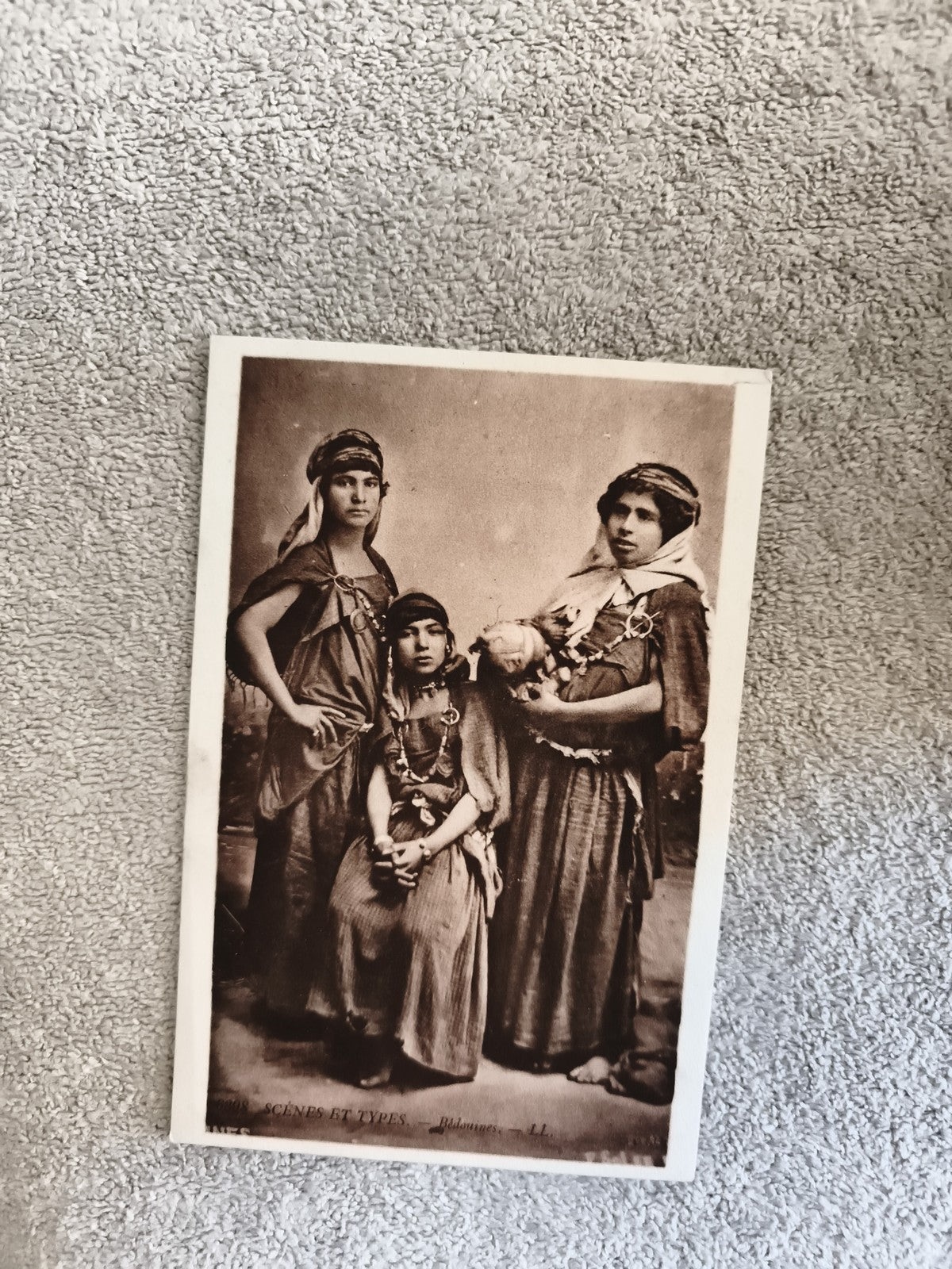 CPA Scènes et Types femmes orientales LL photo ancienne