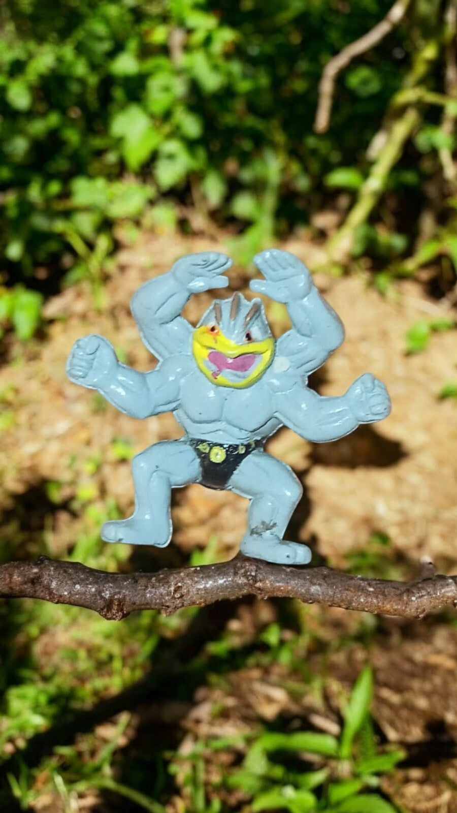 Figurine Pokémon Mackogneur PVC 2005/2006 modèle R LW jouet articulé