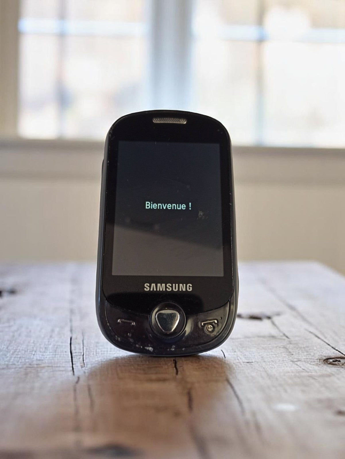 Téléphone Samsung Player Light C3510 vintage noir - mobile tactile rétro