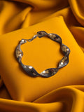 Collier vintage plaqué or à restaurer, ondulé, bijou ancien à réparer