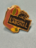Vintage pin's Chaussettes Labonal logo ours et ballon couleurs rétro