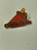 Pin's vintage Courte Paille grill, logo émaillé ancien, collection restauration