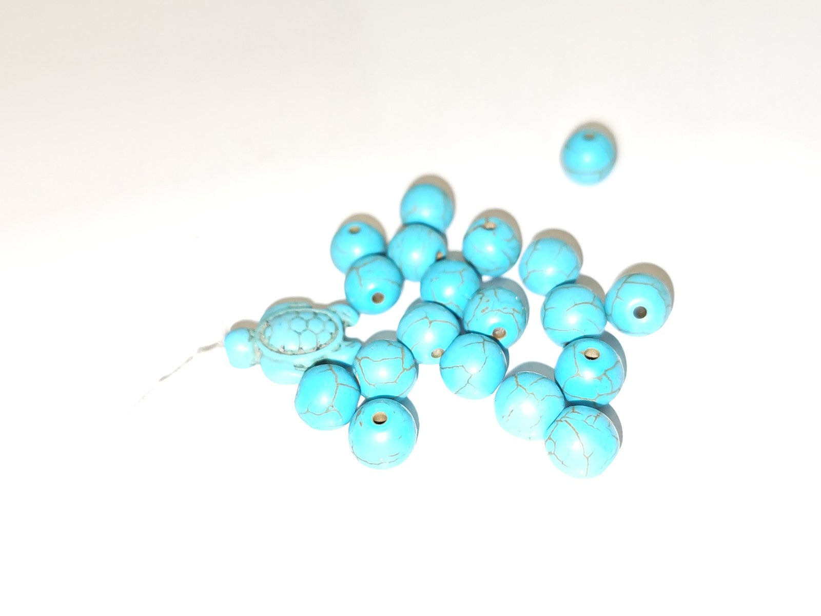 Lot ancien de petites perles turquoise vintage, accessoires rétro pour création,