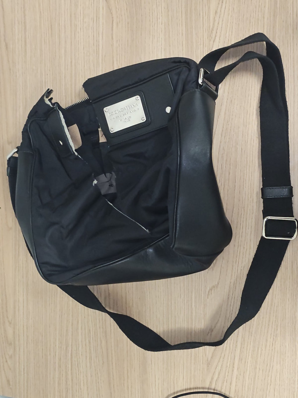 Sac bandoulière authentique Dolce & Gabbana pour pièces à restaurer