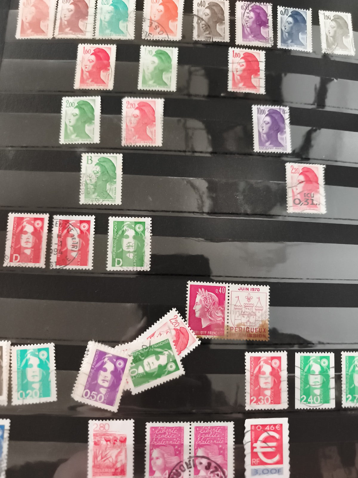 Timbres anciens France Marianne oblitérés lot philatélie variétés années 1970-90