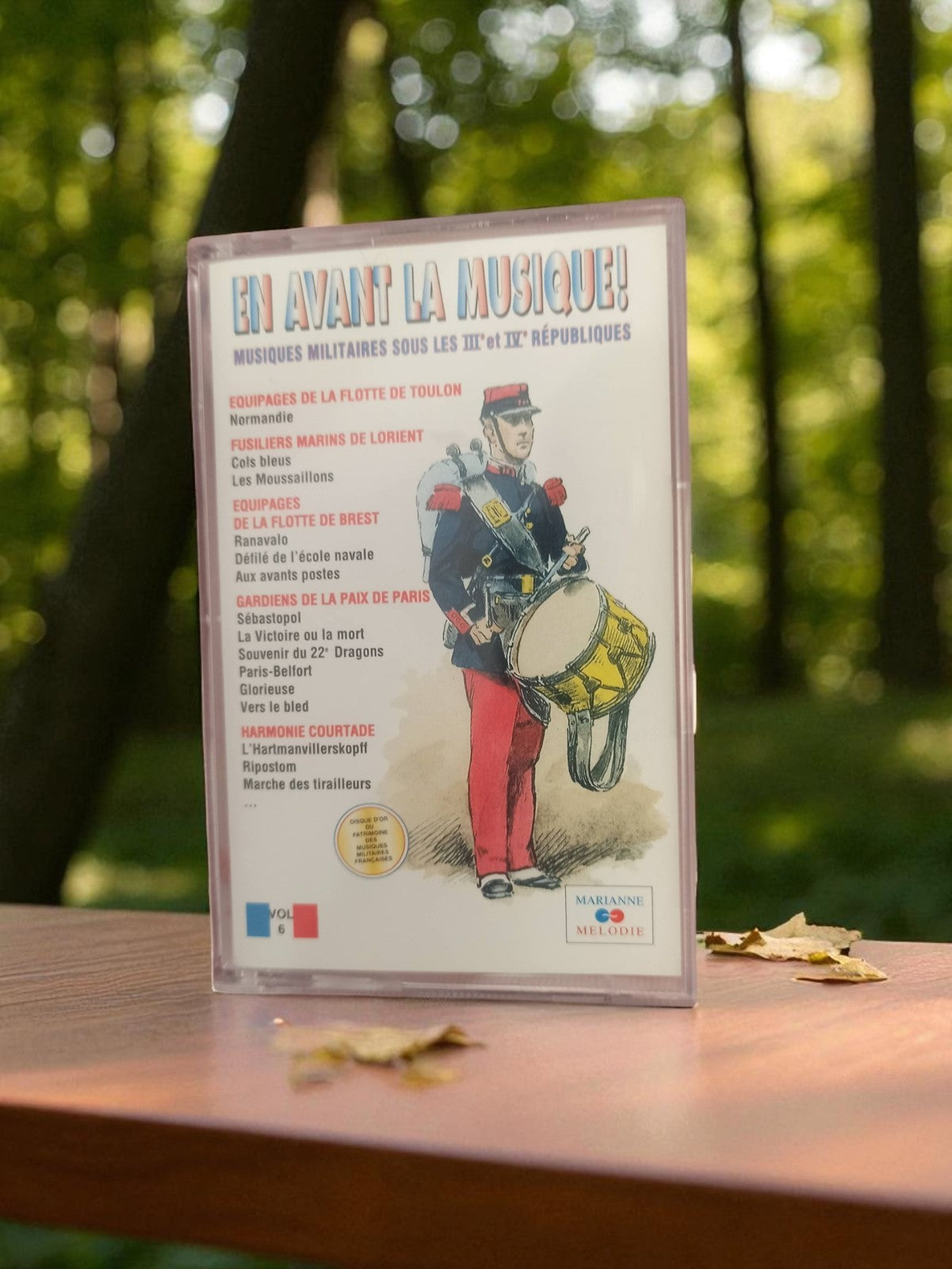 Cassette audio vintage En Avant la Musique! musiques militaires France