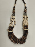 Collier ancien multi-rangs perles os et marron, ethnique vintage, gros maillons