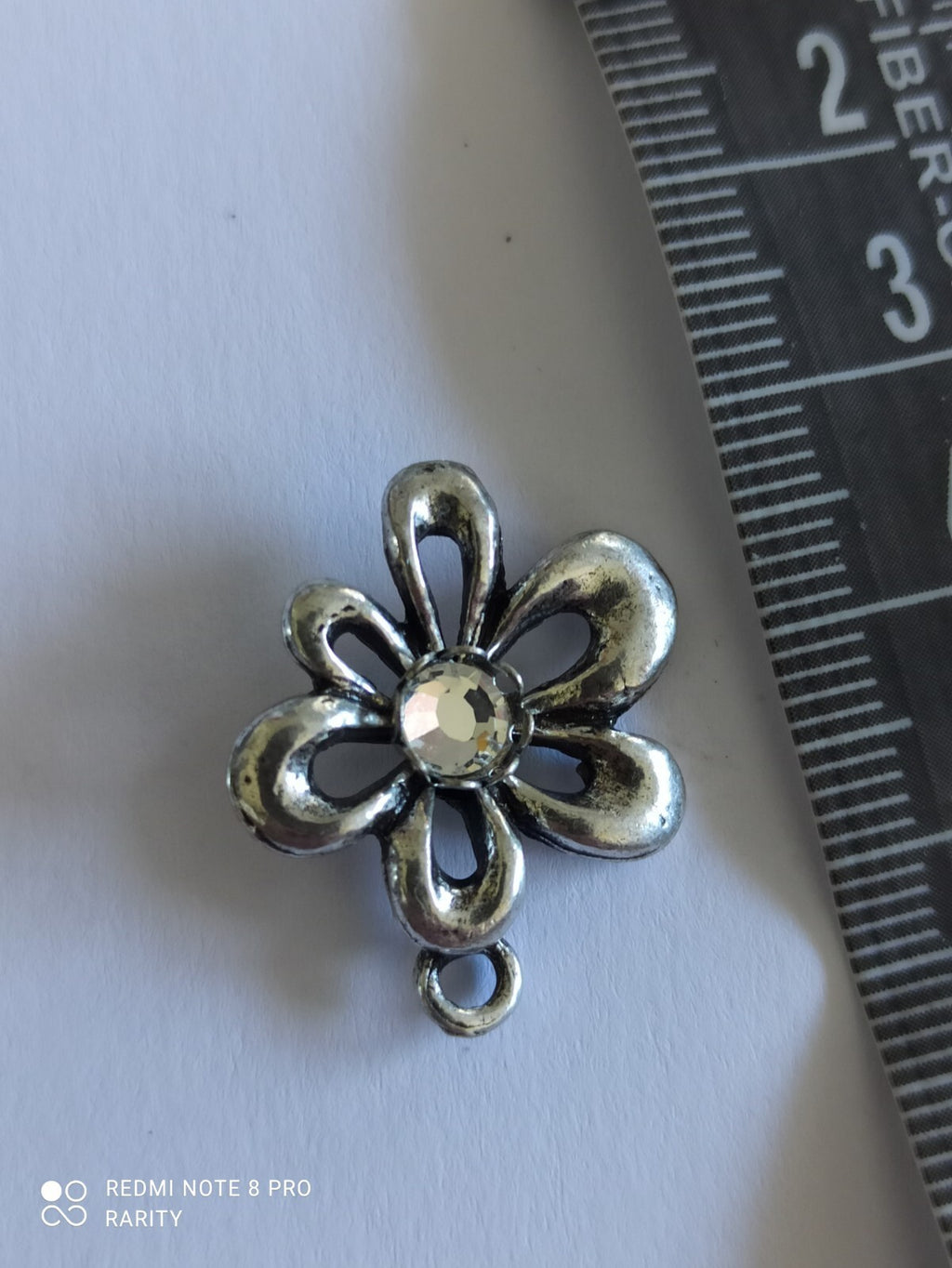 Pendentif fleur ajourée vintage Remy Dis Paris cristal central années 80/90