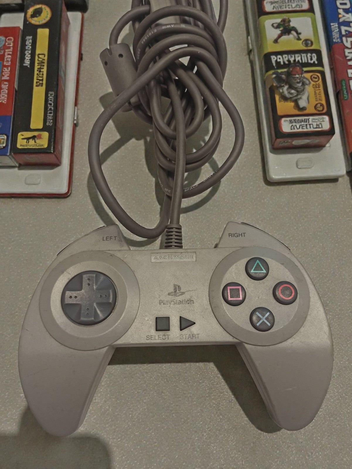 Manette grise PlayStation PS1 modèle 8100 ASCII Control Pad compatible console S