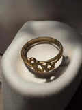 Bracelet jonc vintage doré à motifs ajourés rétro ancien bijou femme