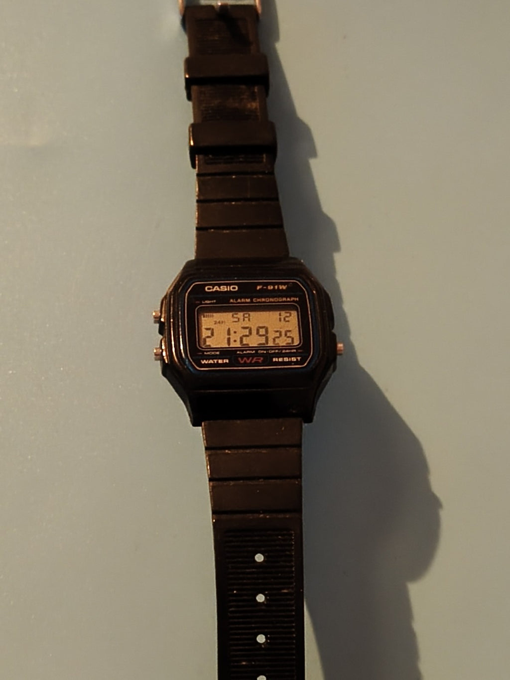 Casio F-91W Montre numérique mixte affichage LCD alarme chronomètre - Occasion
