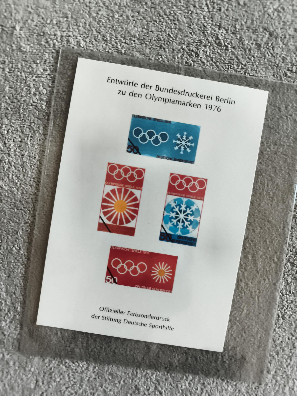 Planche timbres Olympiades 1976 Bundesdruckerei Berlin, motifs sports, couleurs