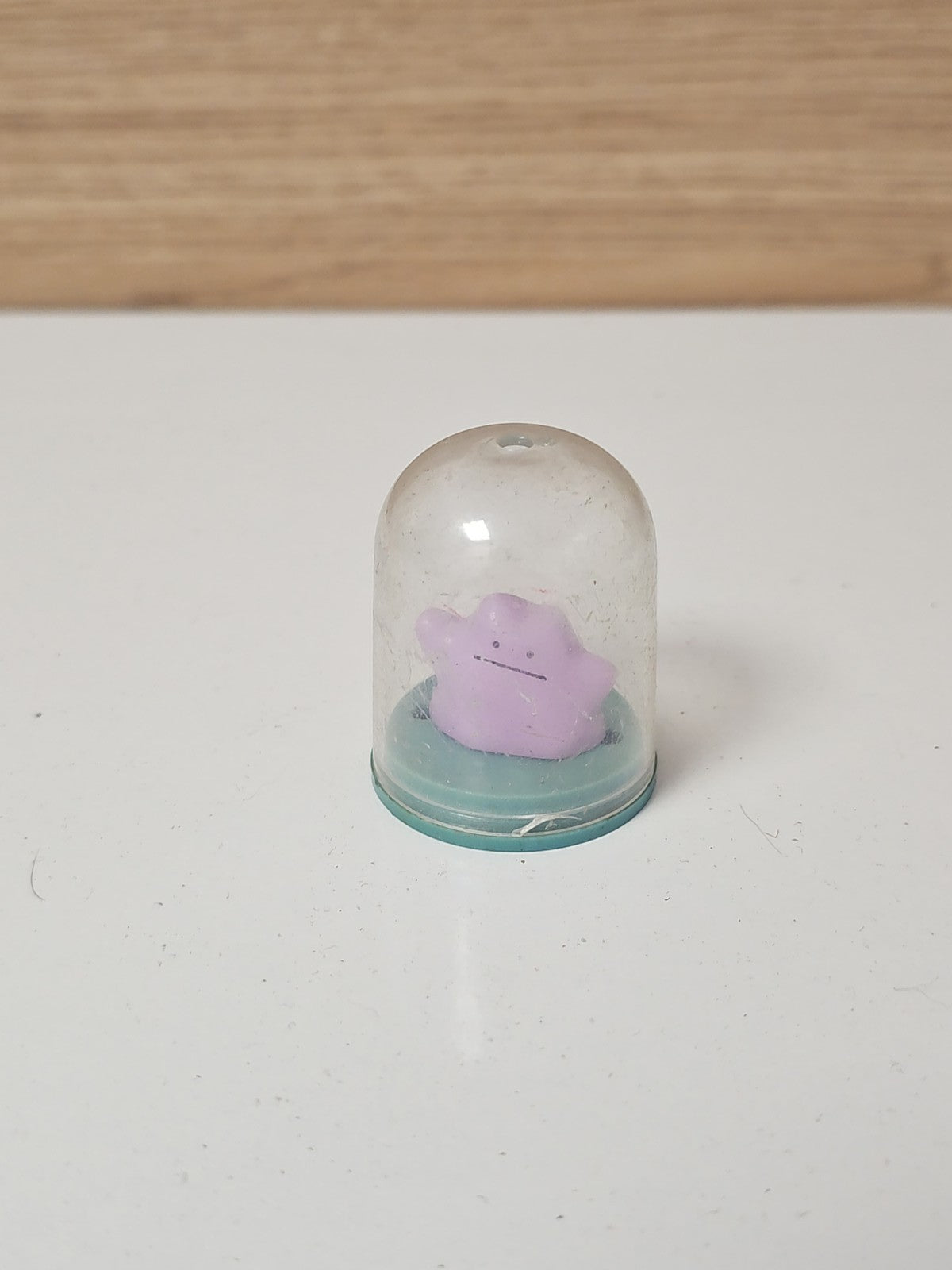 Figurine Pokémon Nintendo 2000 sous cloche transparente jouet d'occasion