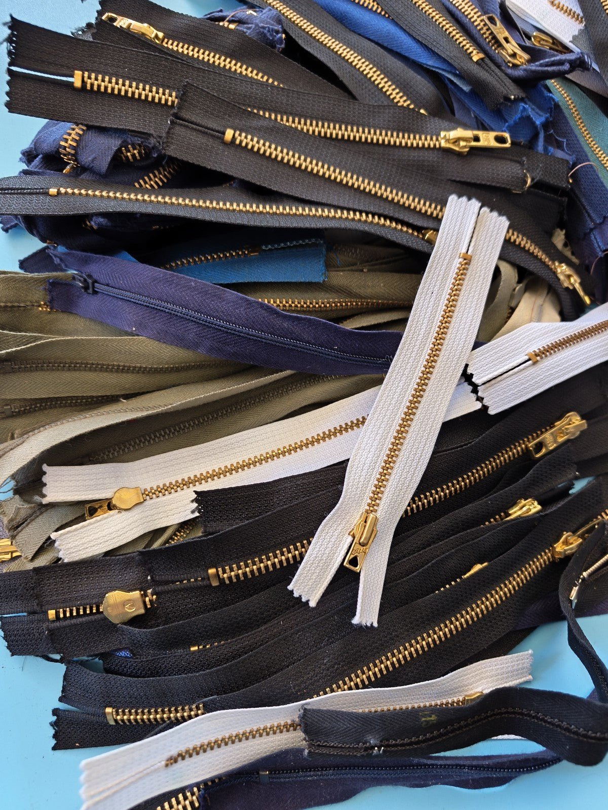 Lot vintage fermetures éclair anciennes couture mercerie rétro années 60 deadsto