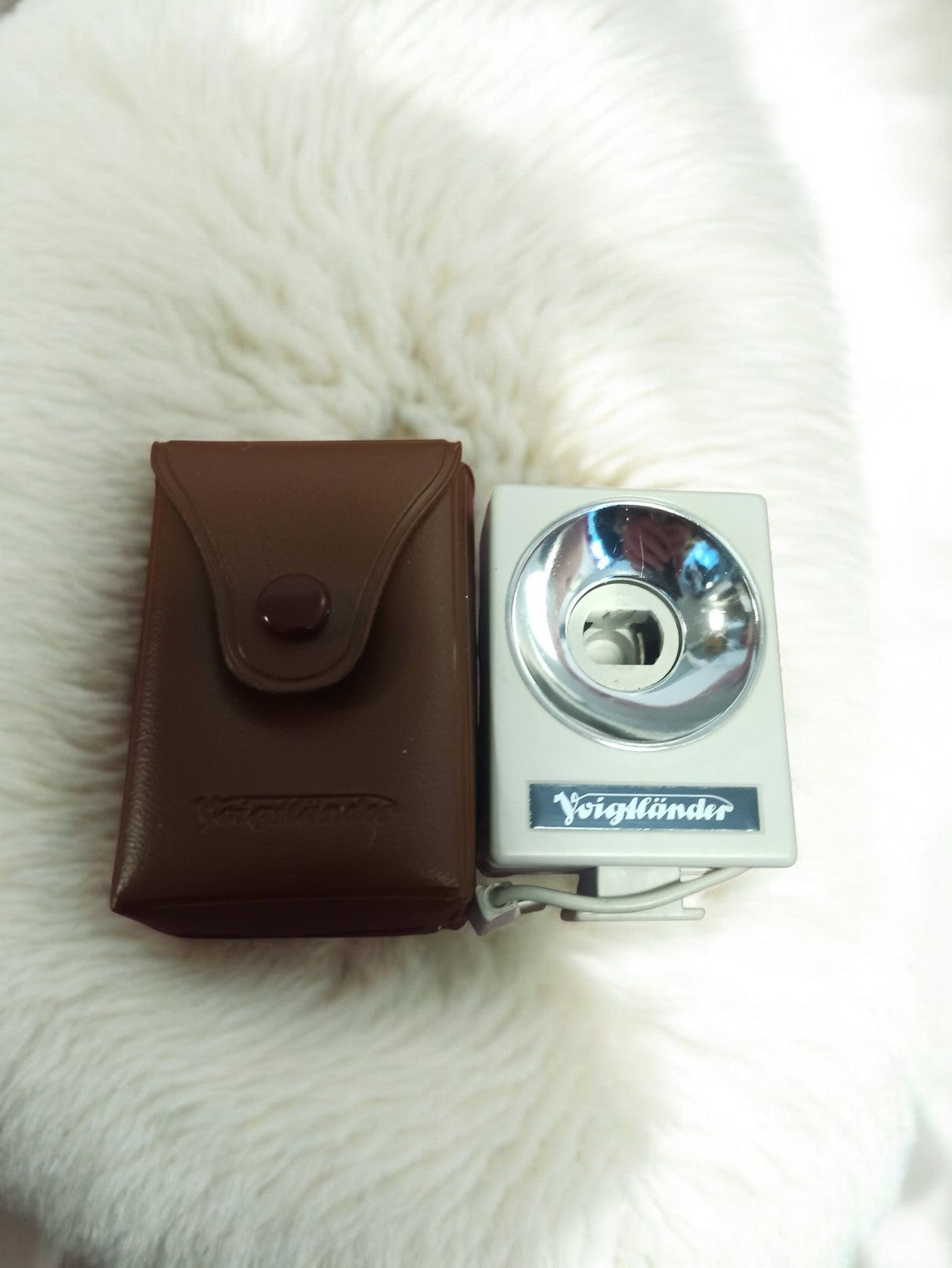 Flash Voigtländer vintage rétro, accessoire photo ancien, avec étui