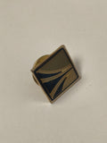 Pin's ancien vintage rétro collection badge broche original objet publicitaire d