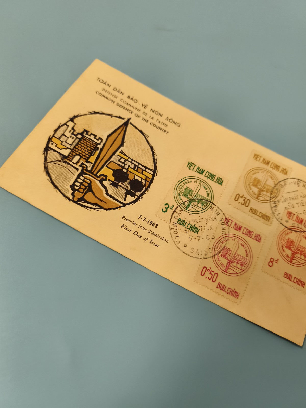Ancienne enveloppe FDC Vietnam 1963, timbres Defense Commune, illustration color