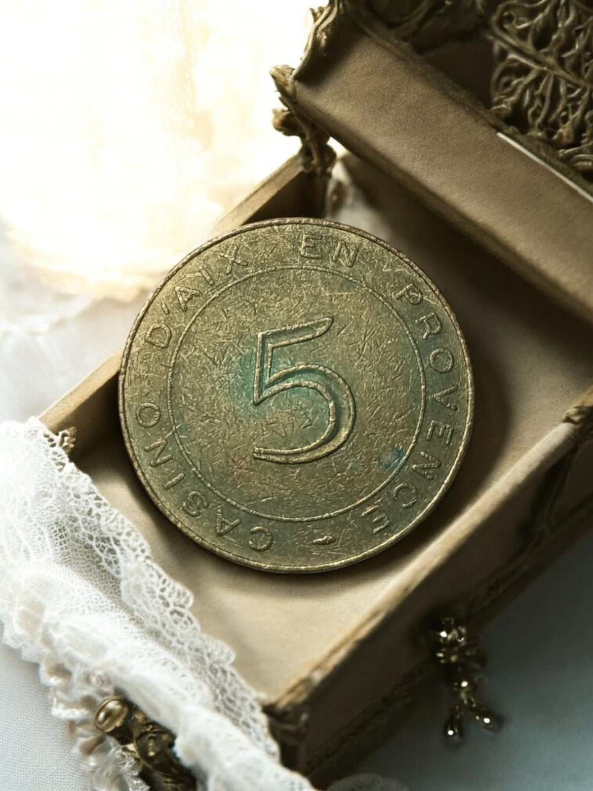 Jeton de casino vintage métal Casino Aix-en-Provence 5 accessoire ancien