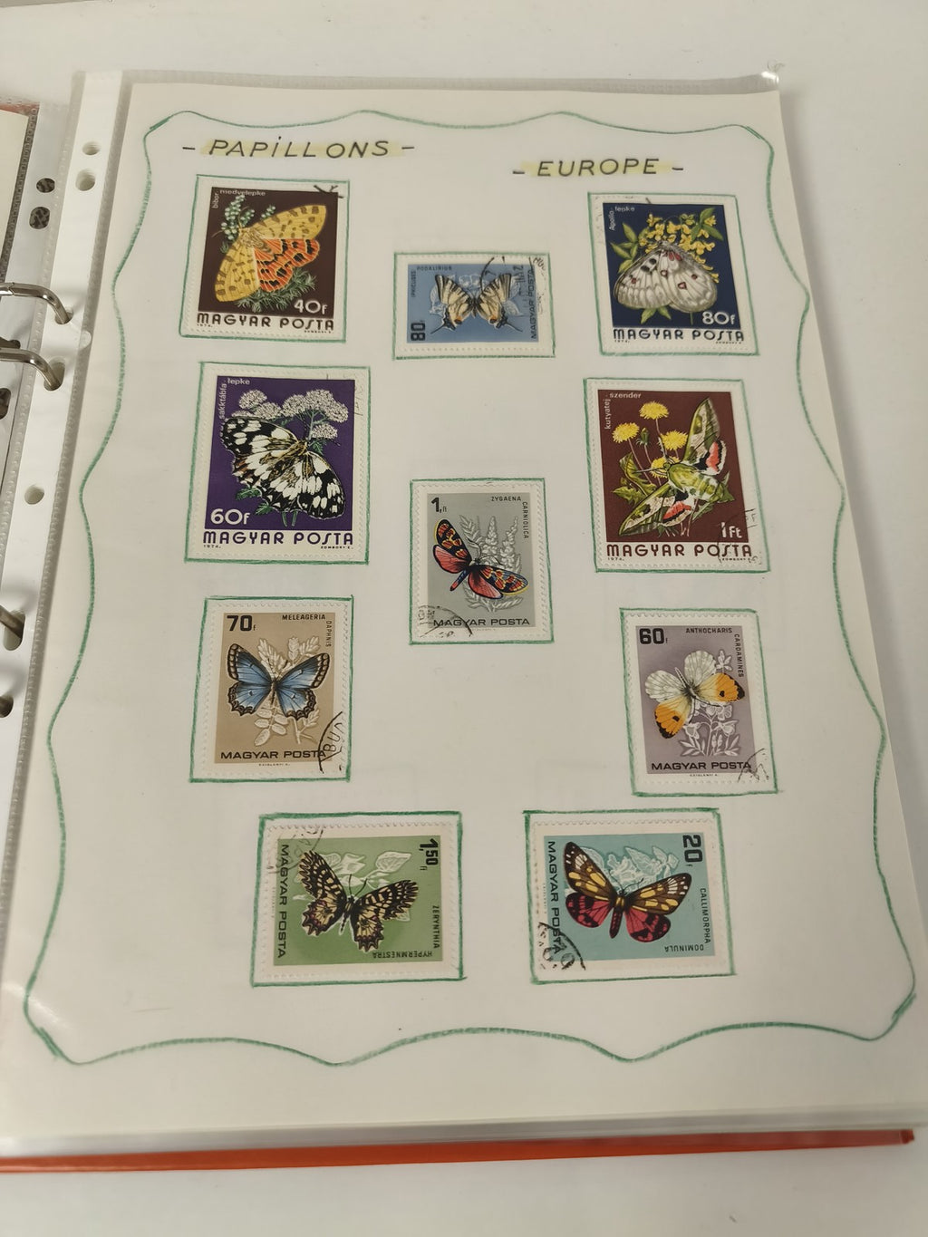 Gros classeur timbres papillons thématique Europe, multicolores, d'occasion