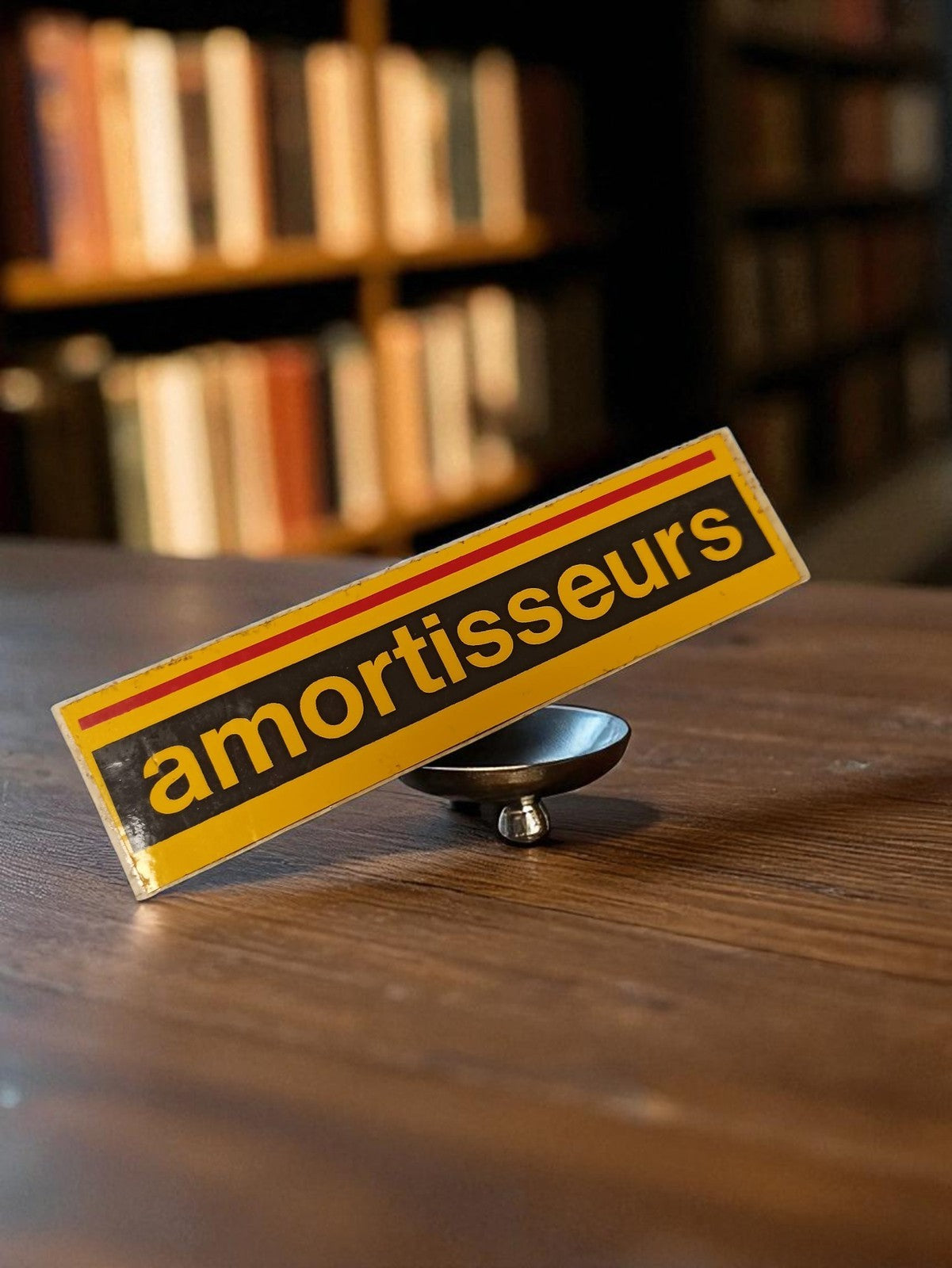 Autocollant ancien amortisseurs jaune noir vintage auto moto rétro publicité