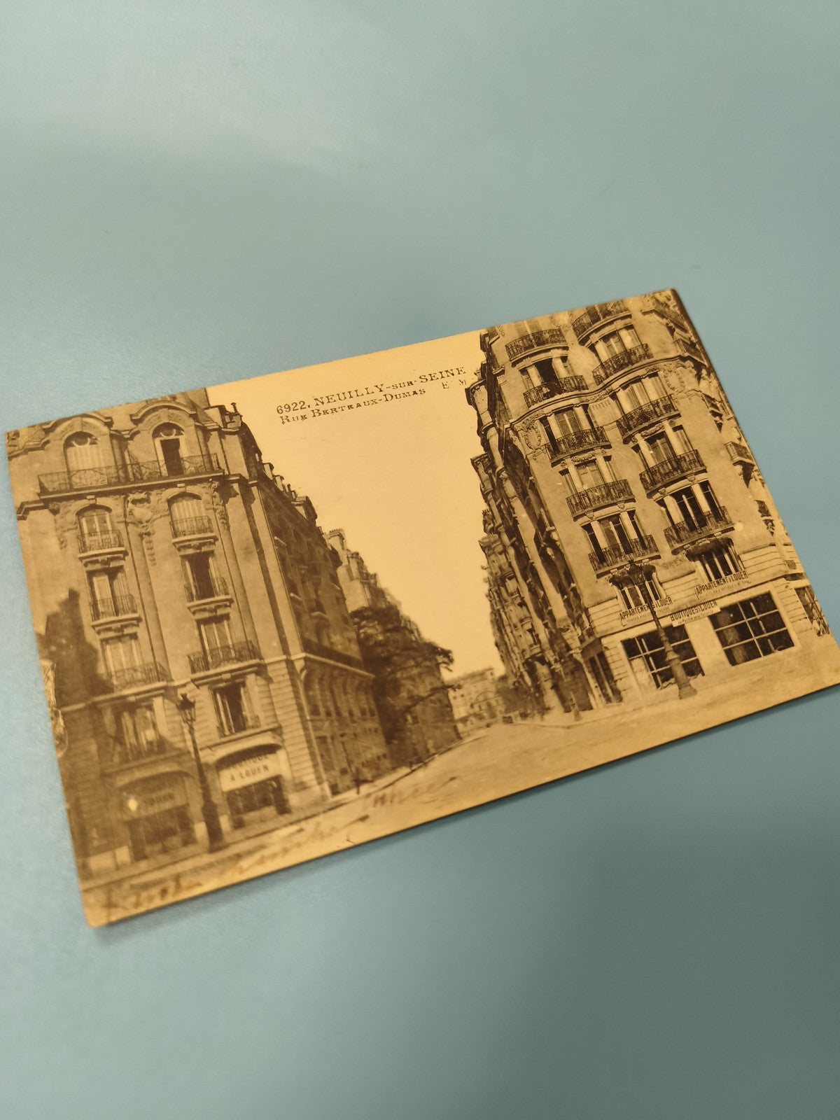 Ancienne carte postale animée Neuilly-sur-Seine rue Berteaux-Dumas vintage