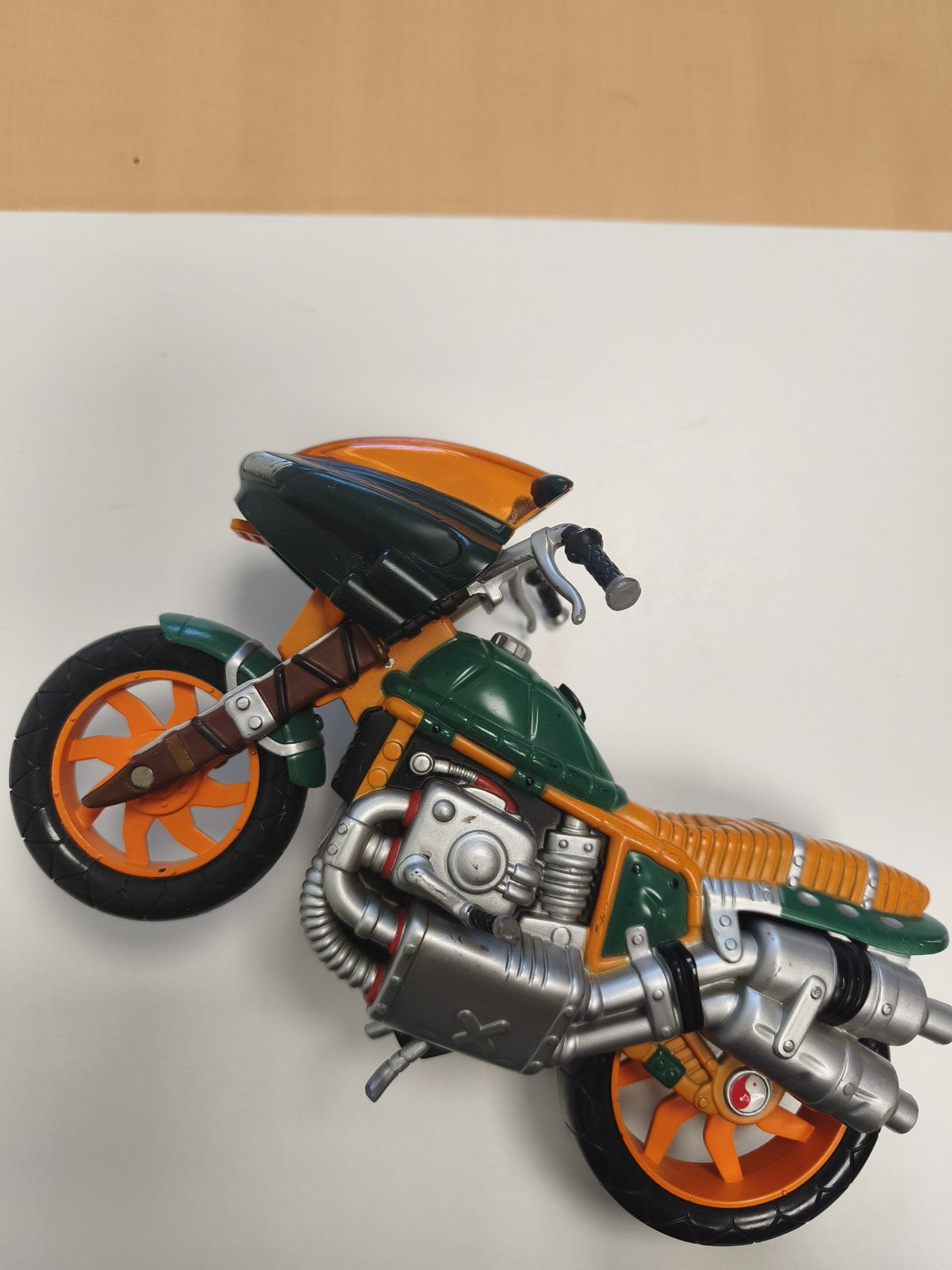 Moto rétro Tortues Ninja 2002 ? Véhicule ancien figurine TMNT collection vintage
