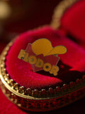 Pin's publicitaire Flodor ancien vintage logo jaune rouge rétro promotion