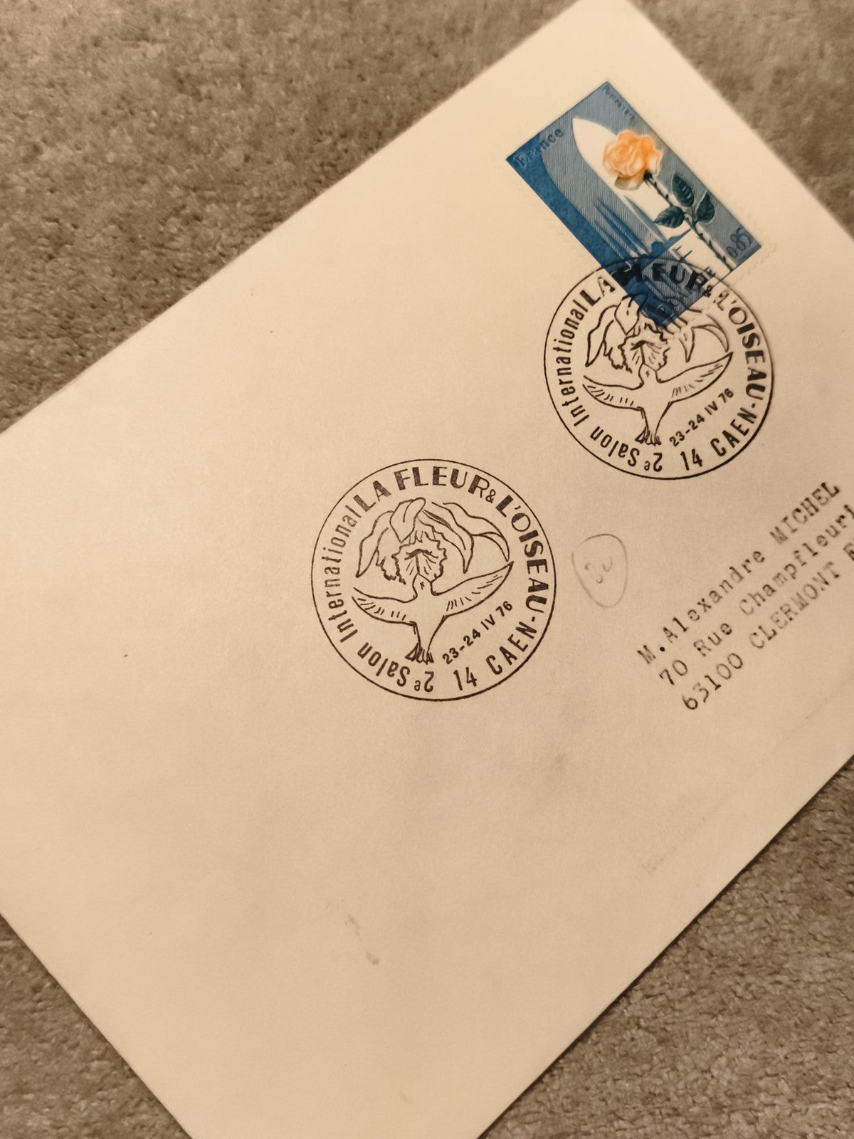 Enveloppe 1er jour Caen 1976 Fleur et Oiseau timbre rose France philatélie (Ref