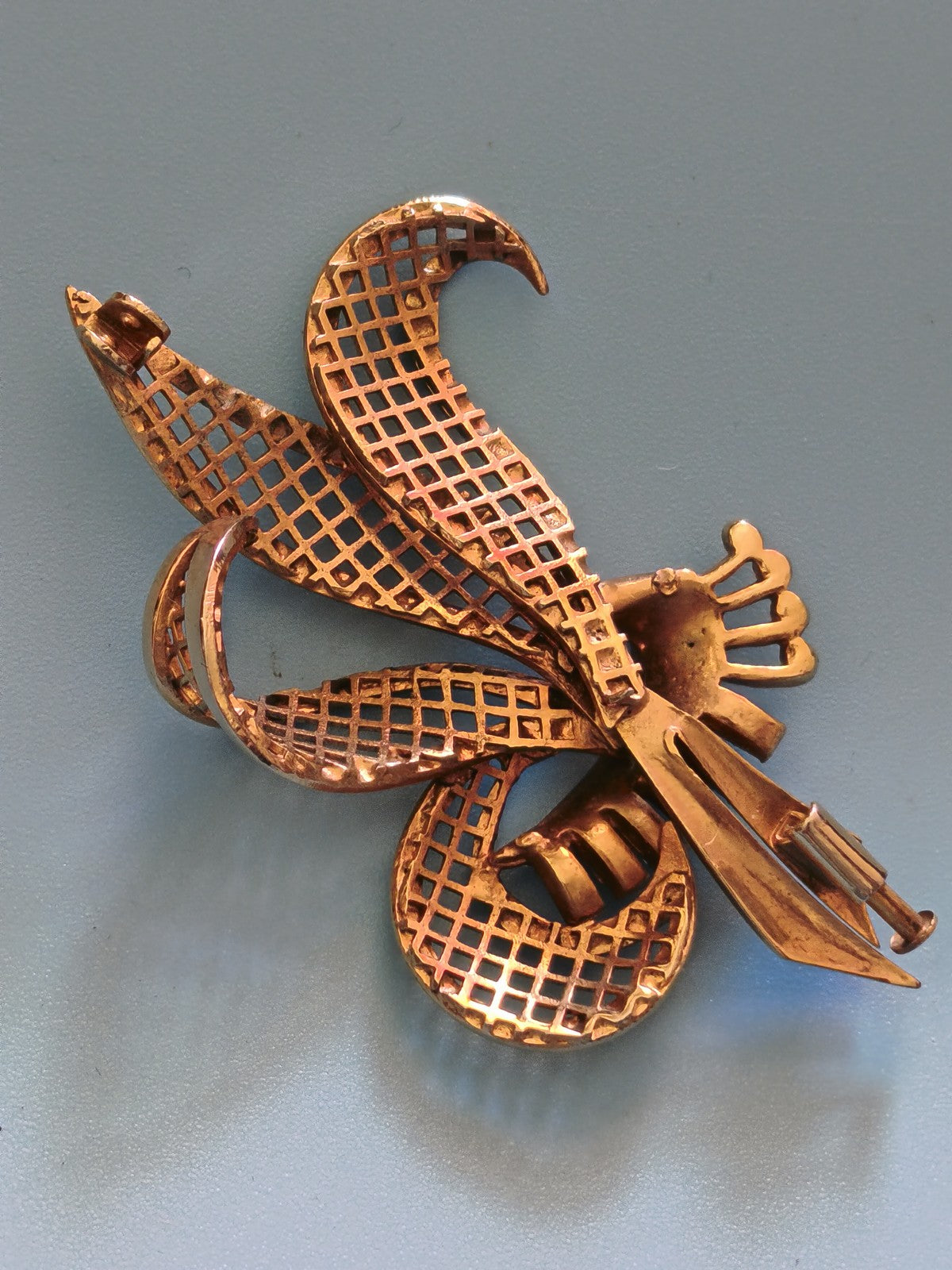Broche vintage ancienne plaquée or rétro pour collection bijoux ancien