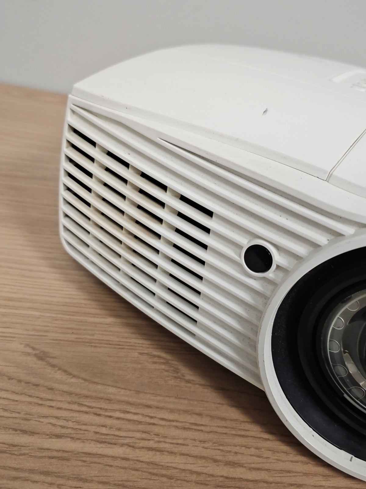 Optoma France EH415ST Vidéoprojecteur DLP 1920x1080 HDMI/VGA/RS232/USB non testé