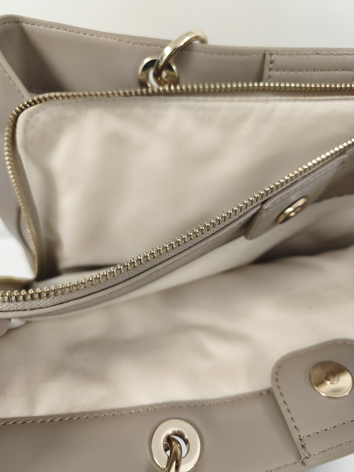 Tommy Hilfiger sac à main beige élégant femme, cabas porté épaule occasion