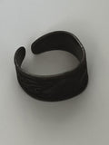 Bague vintage ouverte motif gravé foncé taille 62 anneau rétro ajustable