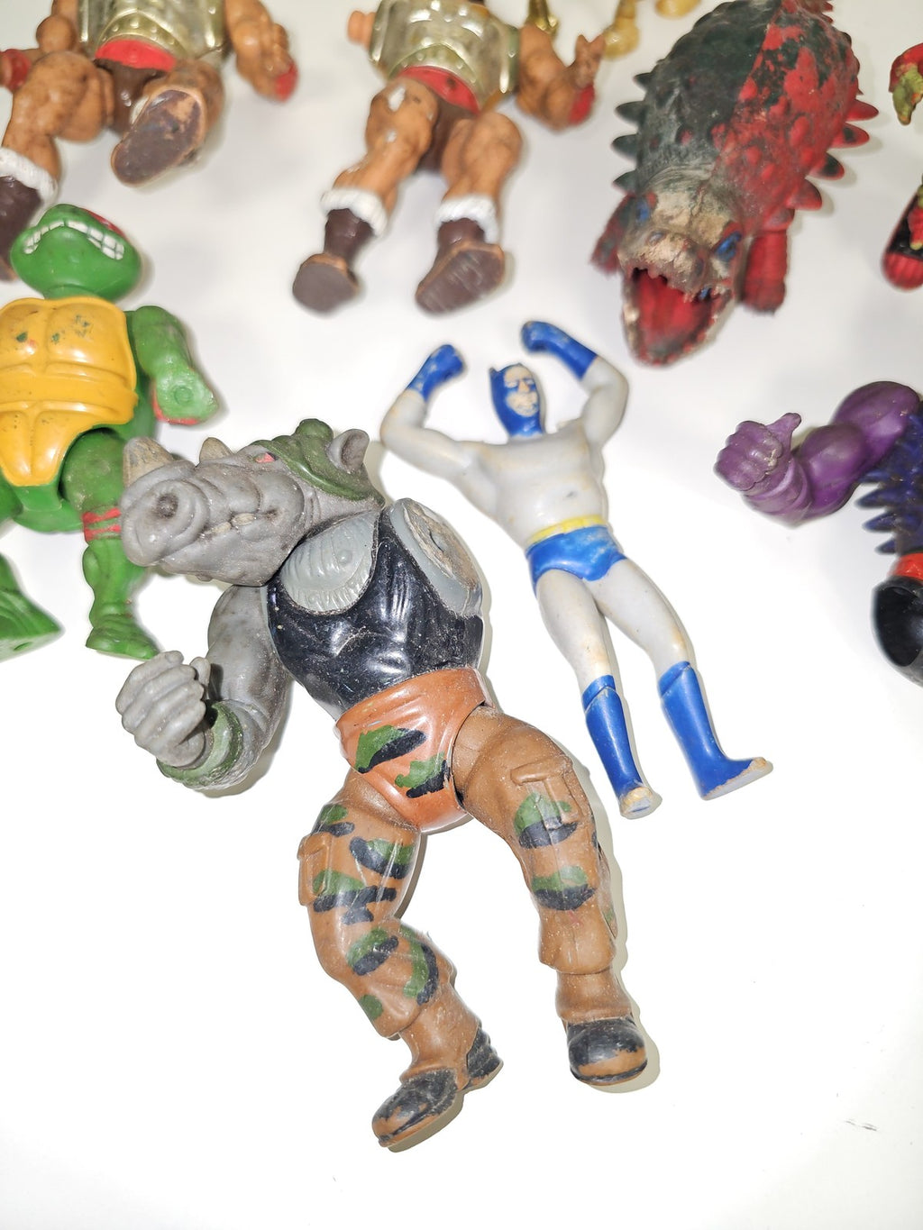 Lot figurines vintage MOTU, Tortues Ninja et autres, anciens jouets vrac collect