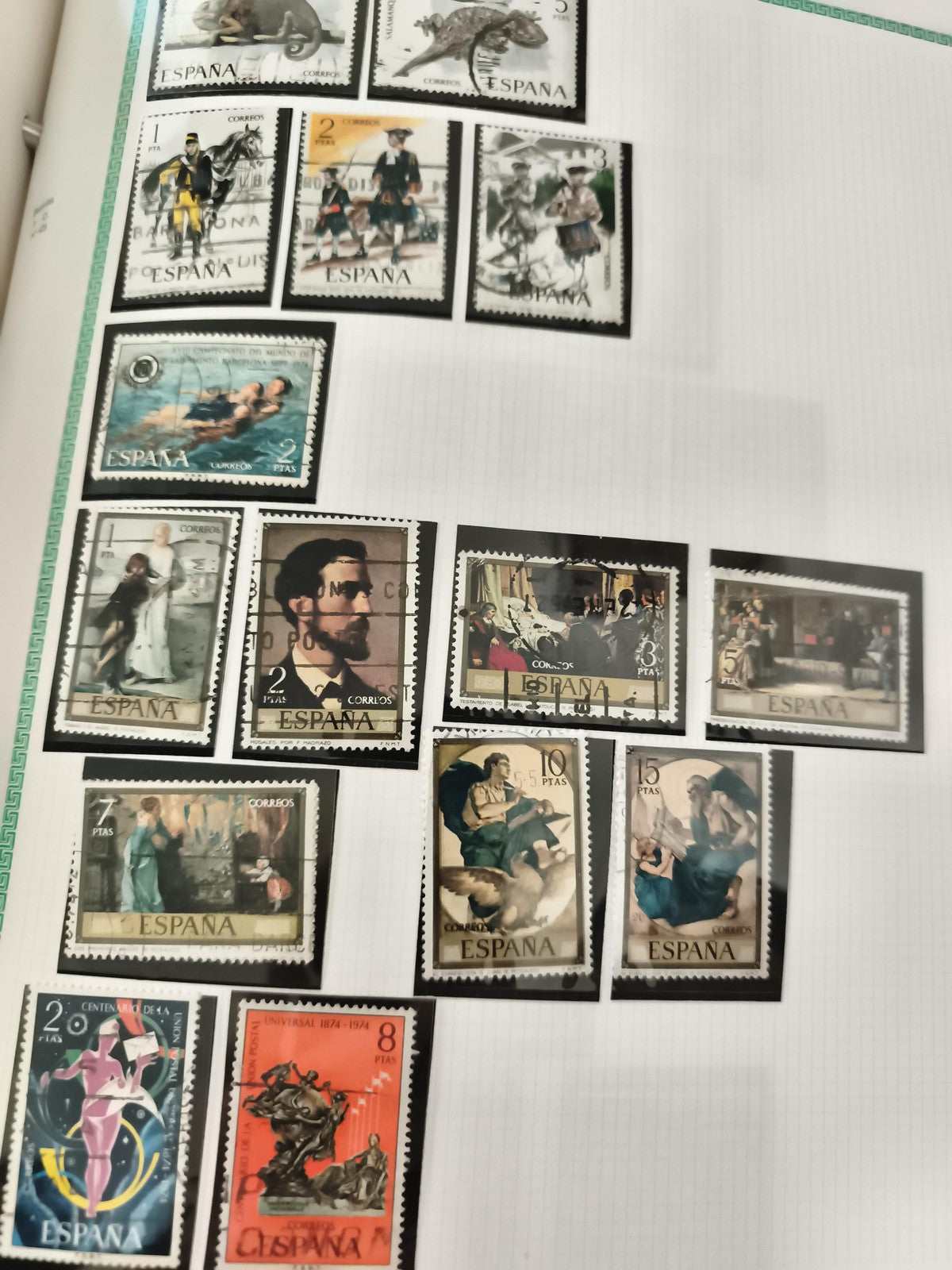 Timbres Espagne thématiques animaux art sport costumes historiques philatélie