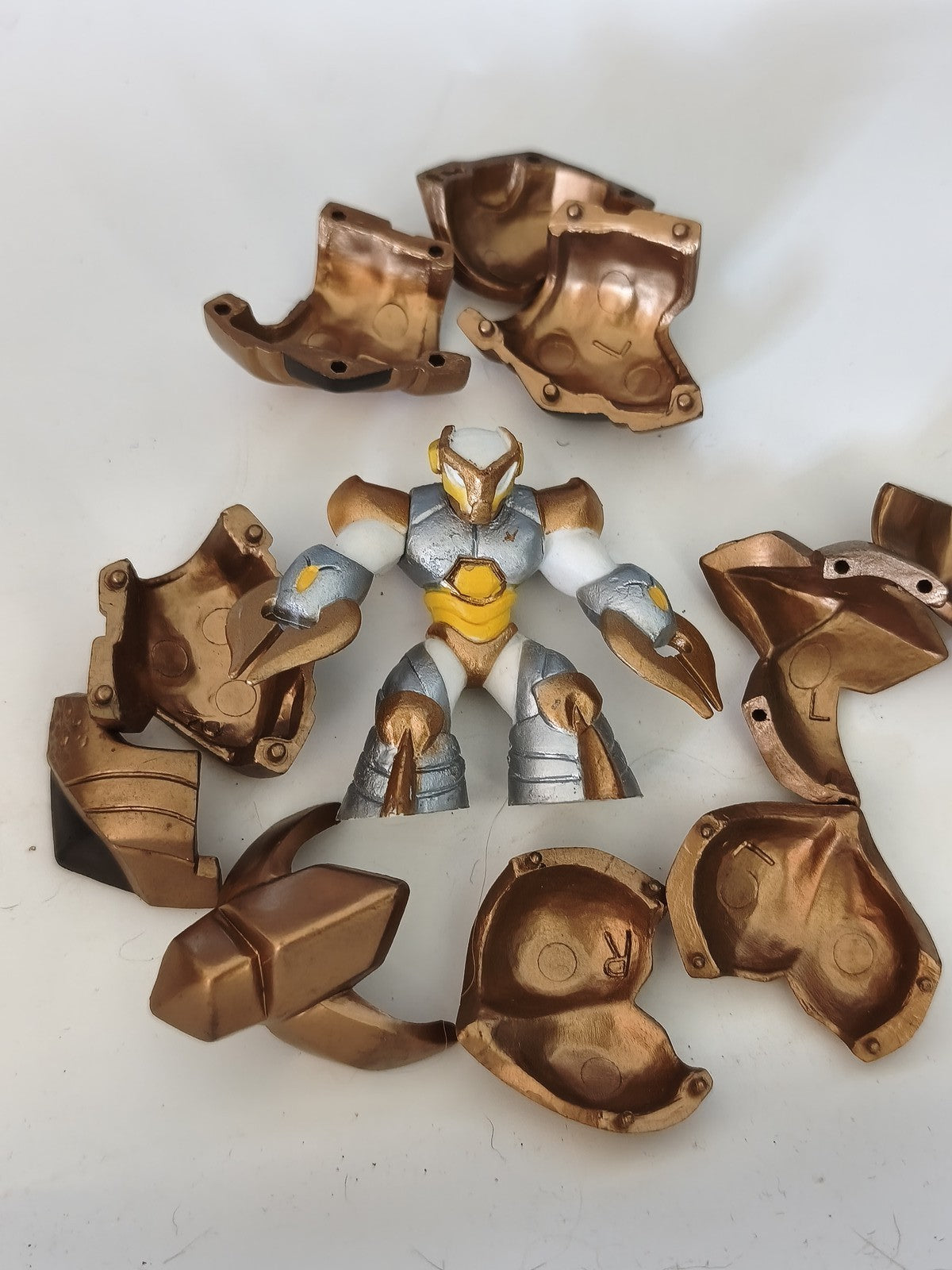 Figurine Gormiti personnage articulé d?occasion jouet enfant univers fantasy