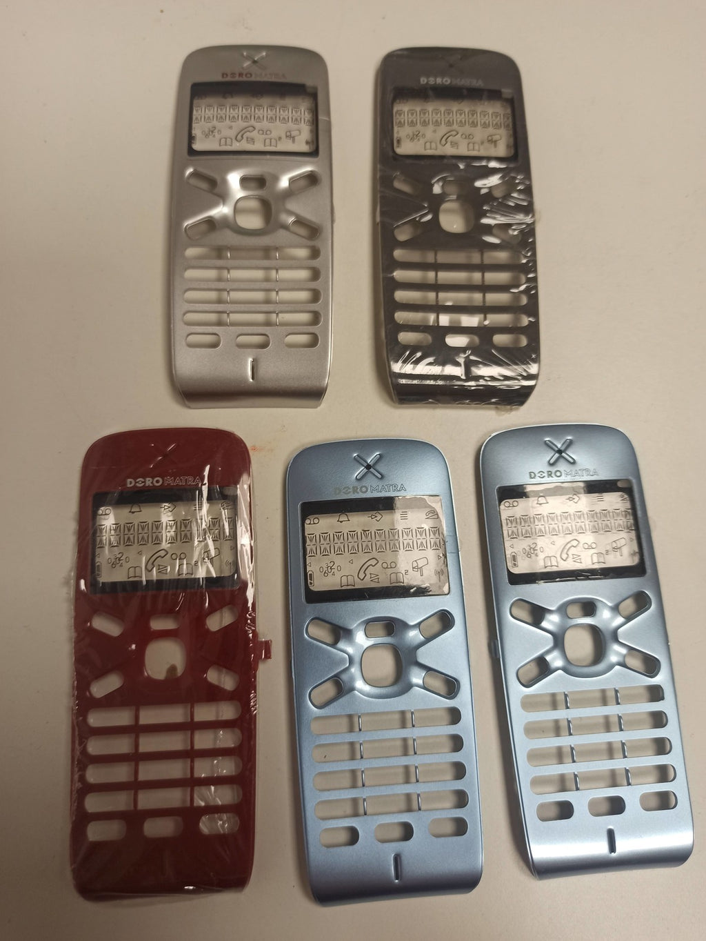 Lot coques rétro pour téléphone sans fil Doro ancien, accessoires vintage origin