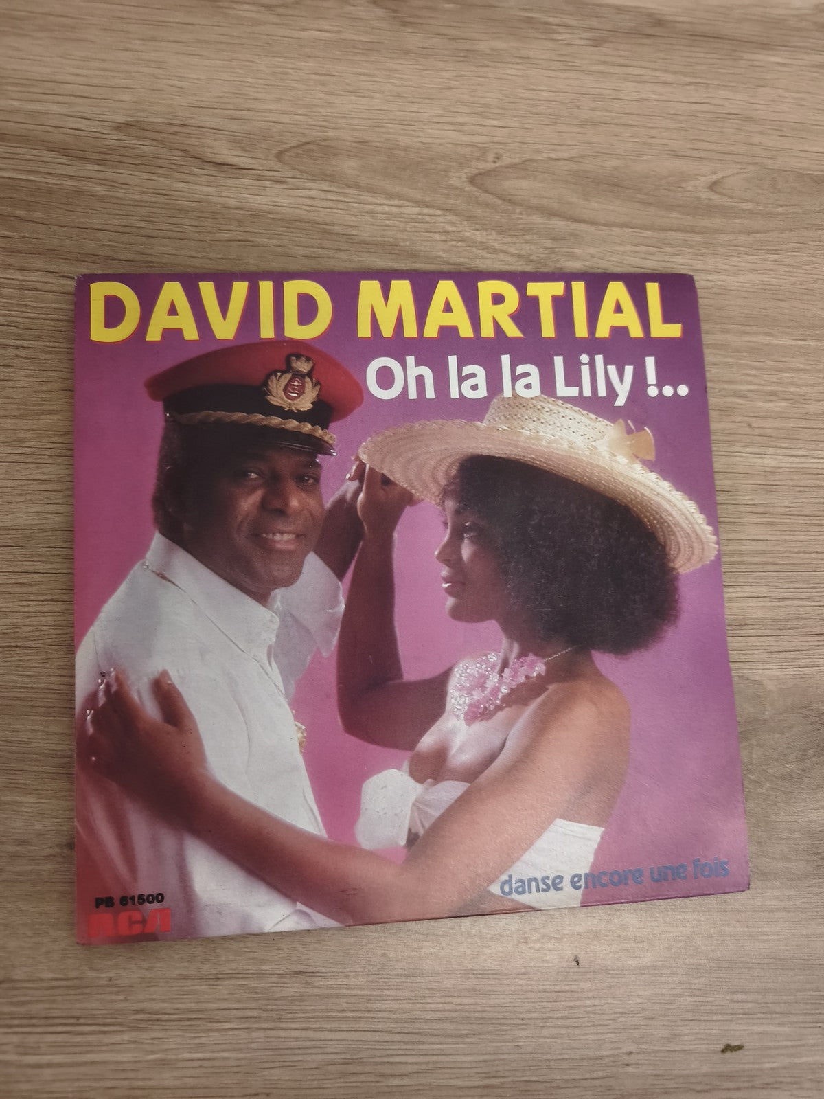 Vinyle 45T David Martial Oh la la Lily ! Danse encore une fois pochette couleur