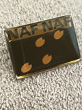 Pin's vintage NAF NAF logo noir et or années 90 badge publicitaire (Ref 2)