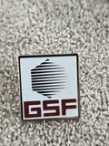 Pin's vintage GSF logo carré rouge blanc, badge rétro années 80-90 (Ref 9)