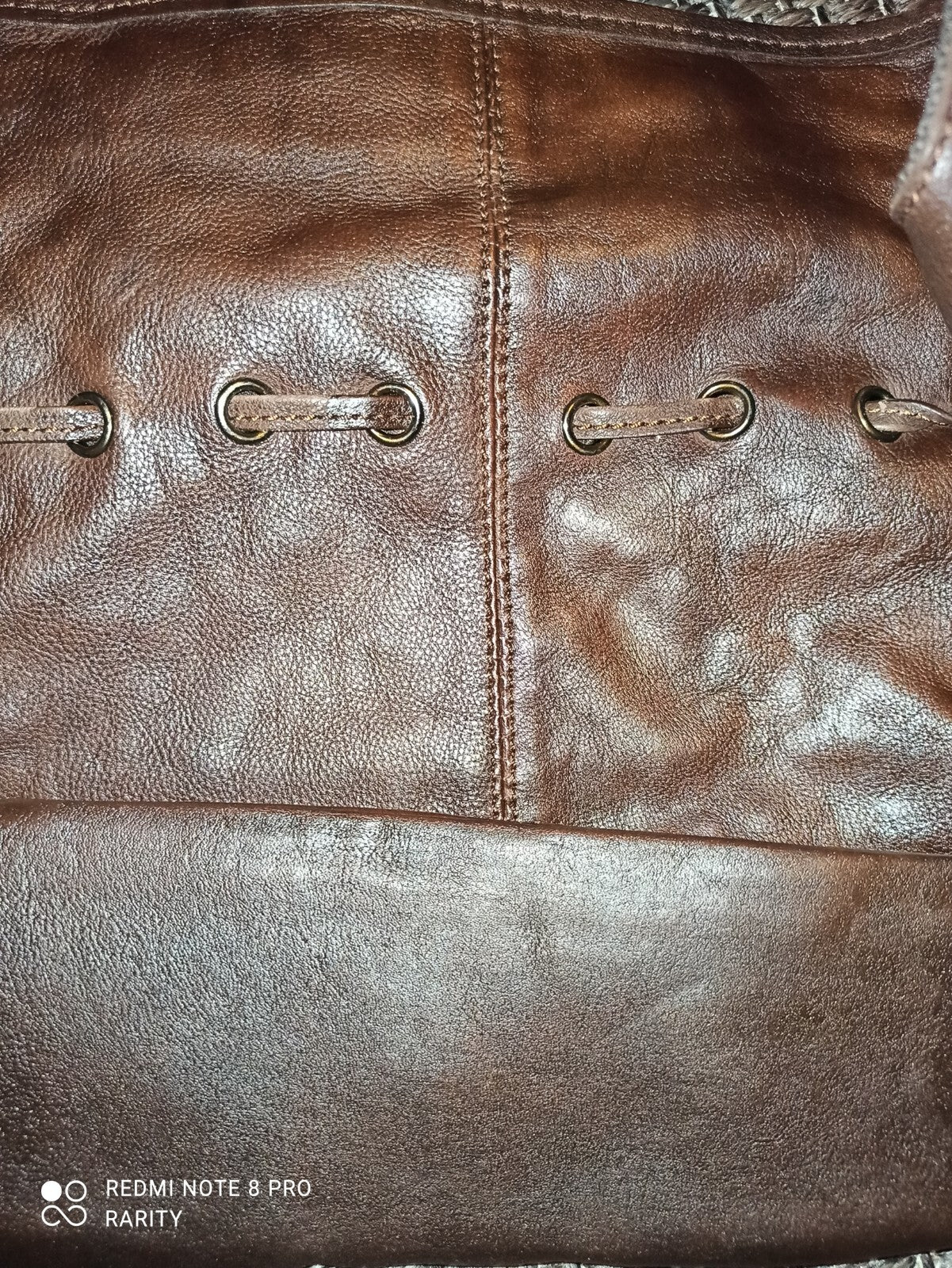 Sac bandoulière femme Arthur & Aston cuir marron, style élégant bohème